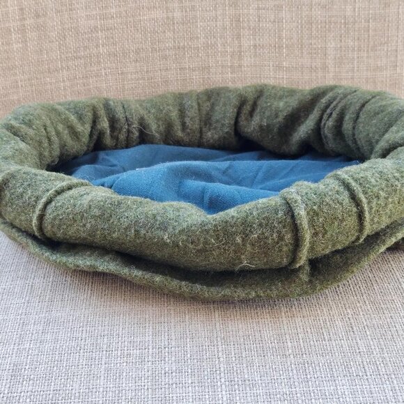 Chitral Hat Hanmade Green Wool Warm Round Men Hat Traditional Toppi Cap - Picture 3 of 11